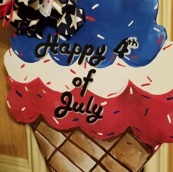 Fourth of July door hanger - Picture 3 of 5